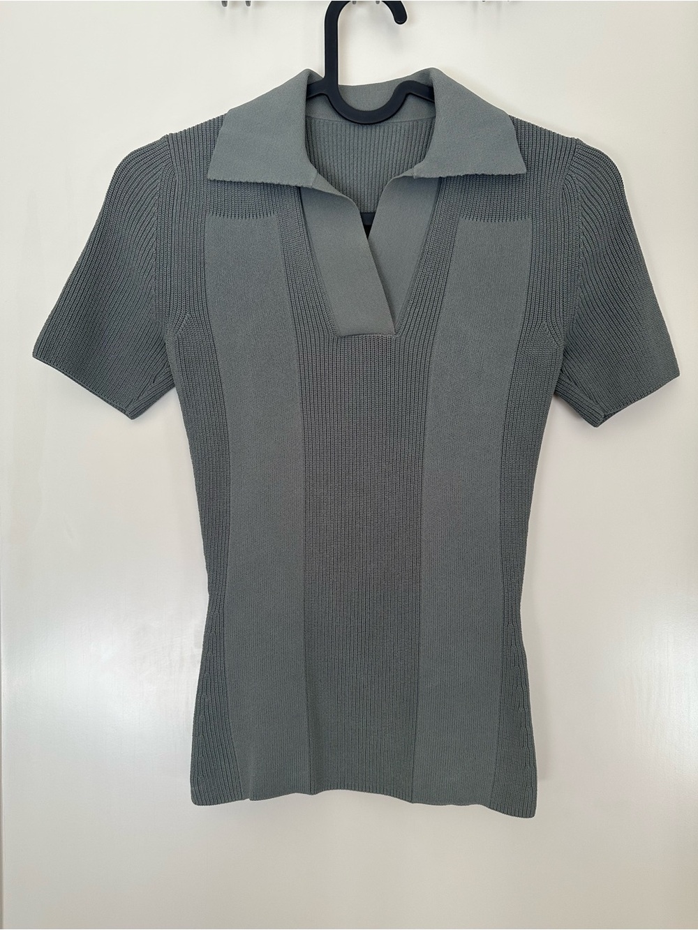Jacquemus Grey Open Back Rib Knit Polo Top FR 32
